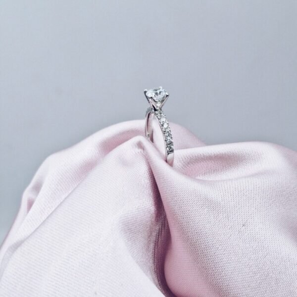 ANILLO DE COMPROMISO 014 1780 Anillo De Compromiso 014