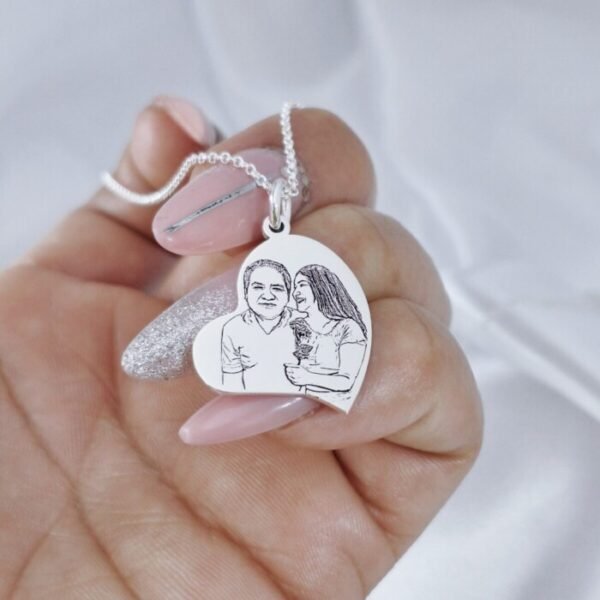 COLLAR CORAZÓN INCLINADO FOTORETRATO 159 COLLAR CORAZÓN INCLINADO FOTORETRATO