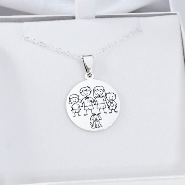 Collar Moneda Familia