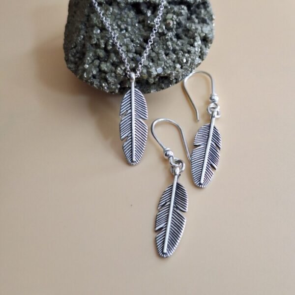 JUEGO PLUMAS 155 Juego Plumas