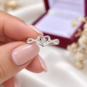 anillo_corazon_mano_modelo ANILLO PROMESA 025