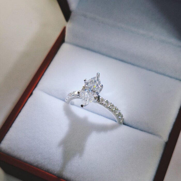 ANILLO PROMESA 031